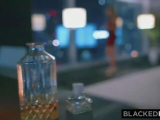 Blackedraw melengkung ciri kait naik dengan bbc segera thereafter pesta